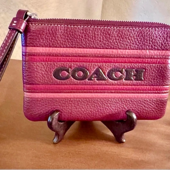 Coach Handbags - Coach Burgundy and Pink Leather Wristlet EUC 🎁 Gift Ready